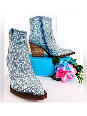 VERY G ~ Blue Rhinestone Cowgirl Ankle Boots with Wood Grain 4” Heels size 8